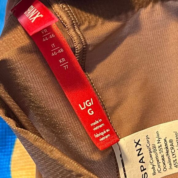 Spanx Thinstincts(r) 2.0 Capri Tights Leggings Cafe au Lait Size Large NWT - Picture 10 of 14